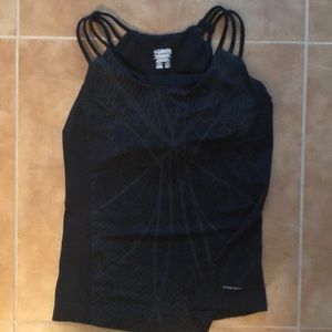 Size small black Columbia tank top